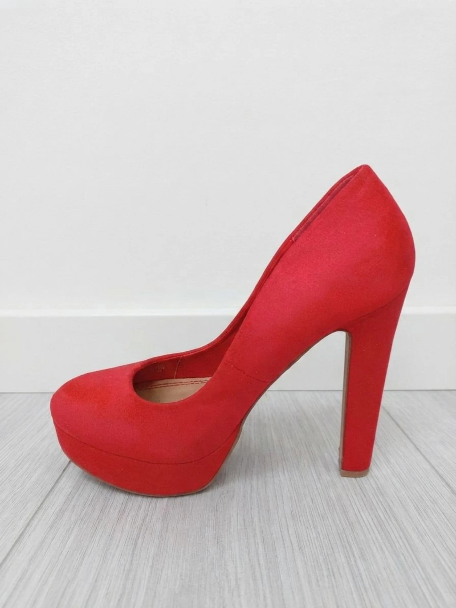 Marypaz Red Suede Platform Heels Chunky Retro Pumps – photo 2